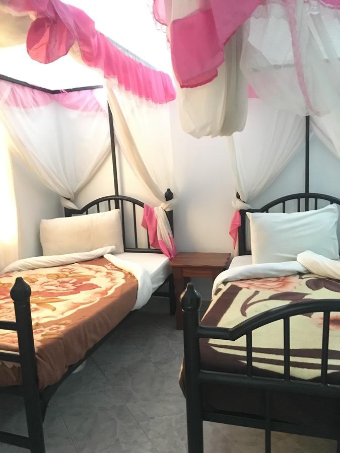 Kutetere Motel 阿鲁沙 外观 照片