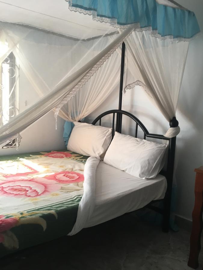 Kutetere Motel 阿鲁沙 外观 照片