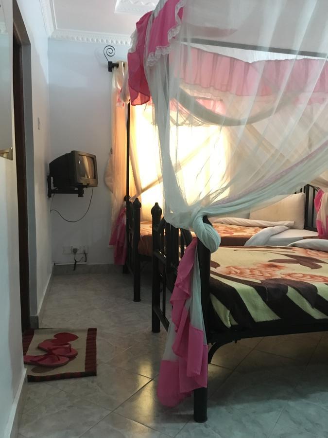 Kutetere Motel 阿鲁沙 外观 照片